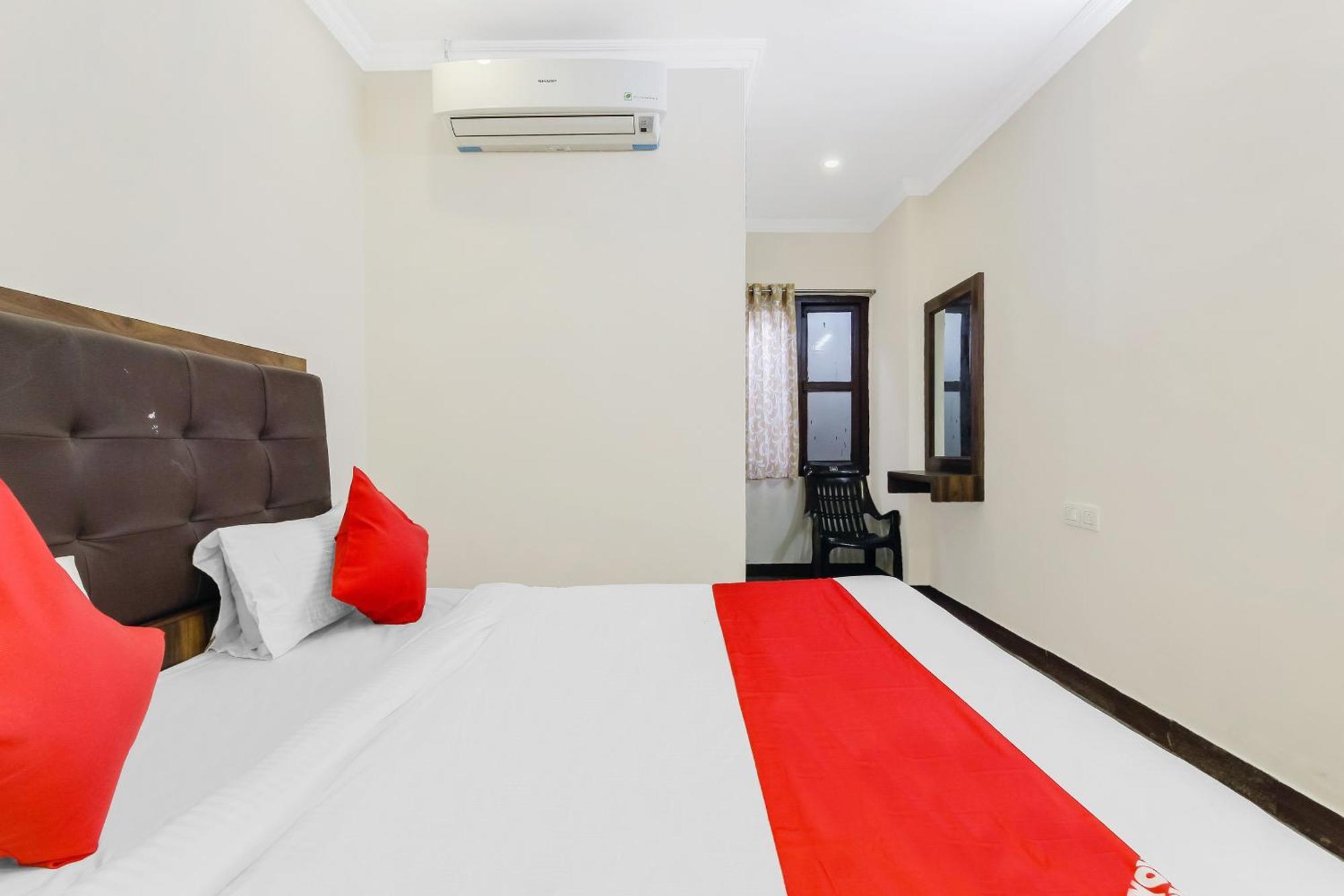 Hotel O Tokyo Haïdarabad Extérieur photo